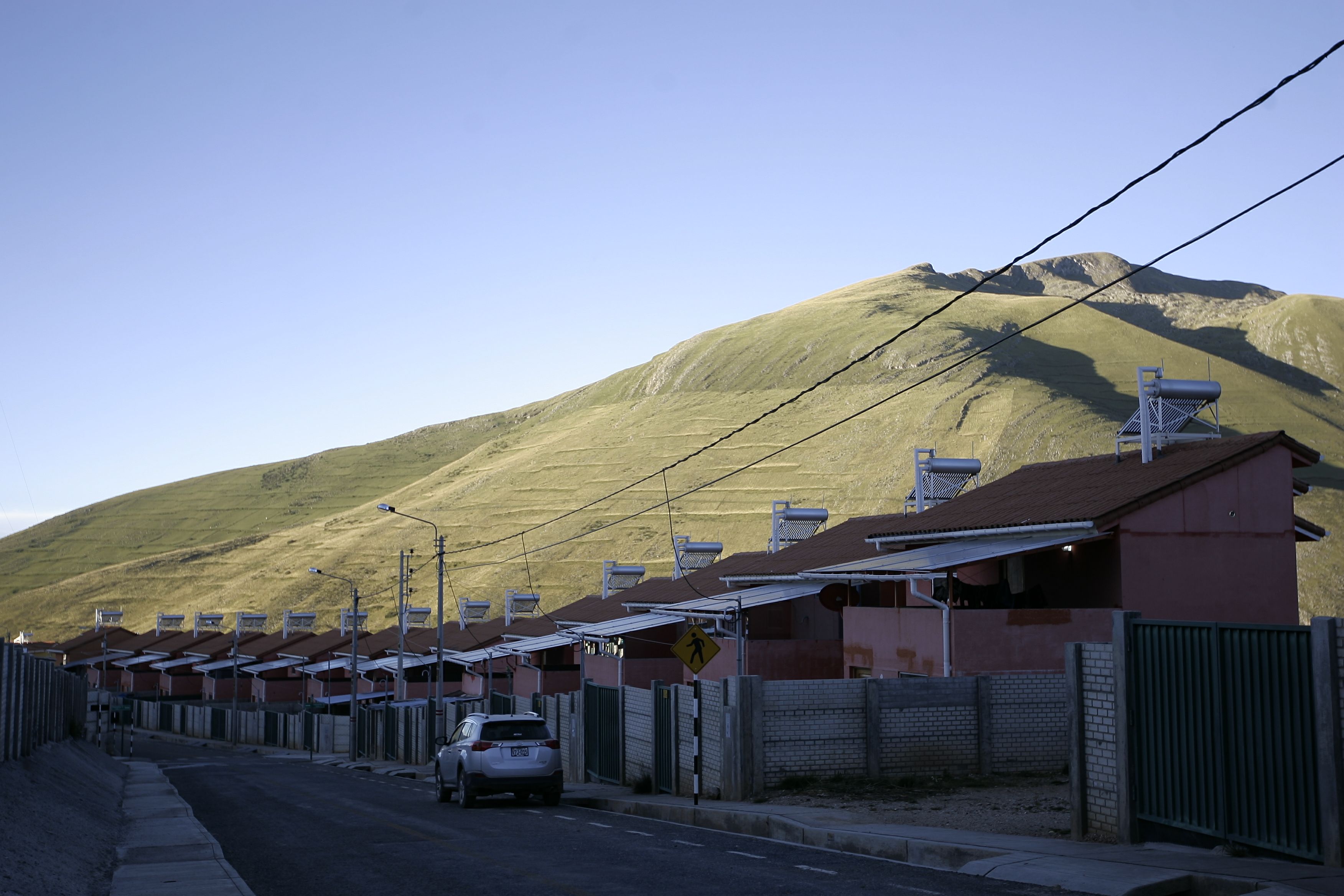 Vista panorámica de Nueva Fuerabamba, adonde fueron reubicadas más de 400 familias. Foto: Julio Angulo - Diario La República.